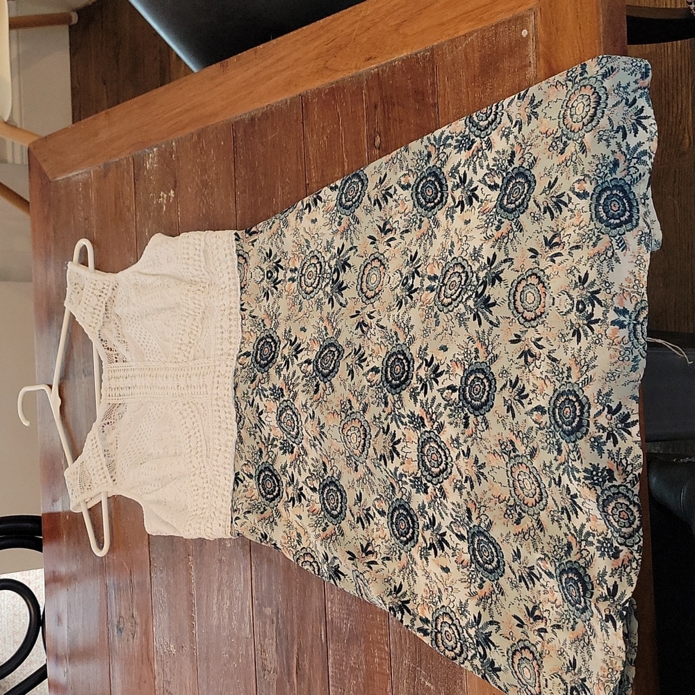 White lace/paisley dress